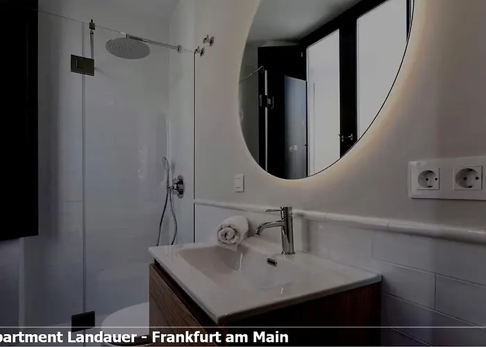 Landauer Apartment *