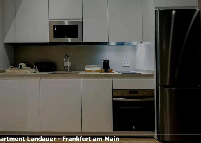 Landauer Apartment *